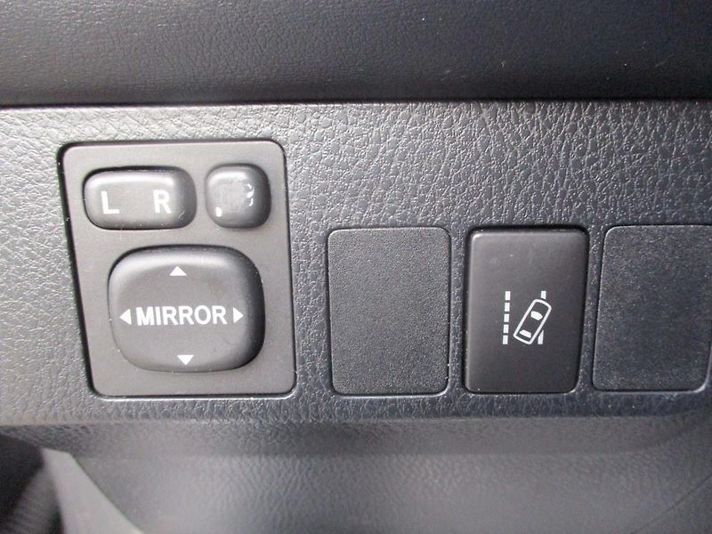 Toyota RAV4 2.5Hybrid 137TKM*T. ZAŘ*SERVIS - fotka 48 z 50