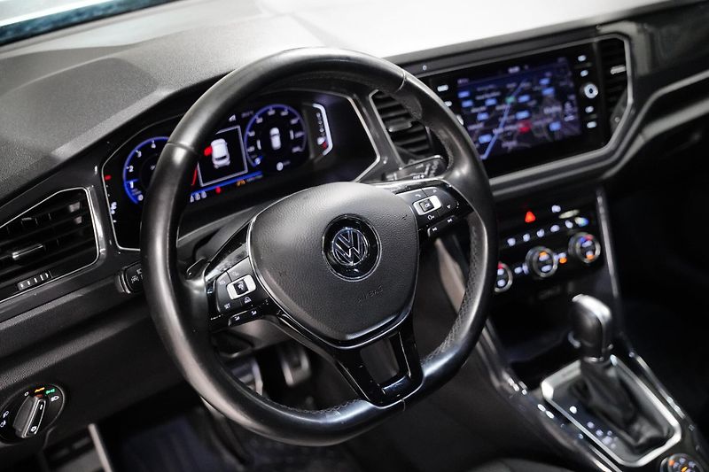 Volkswagen T-Roc - fotka 6 z 6