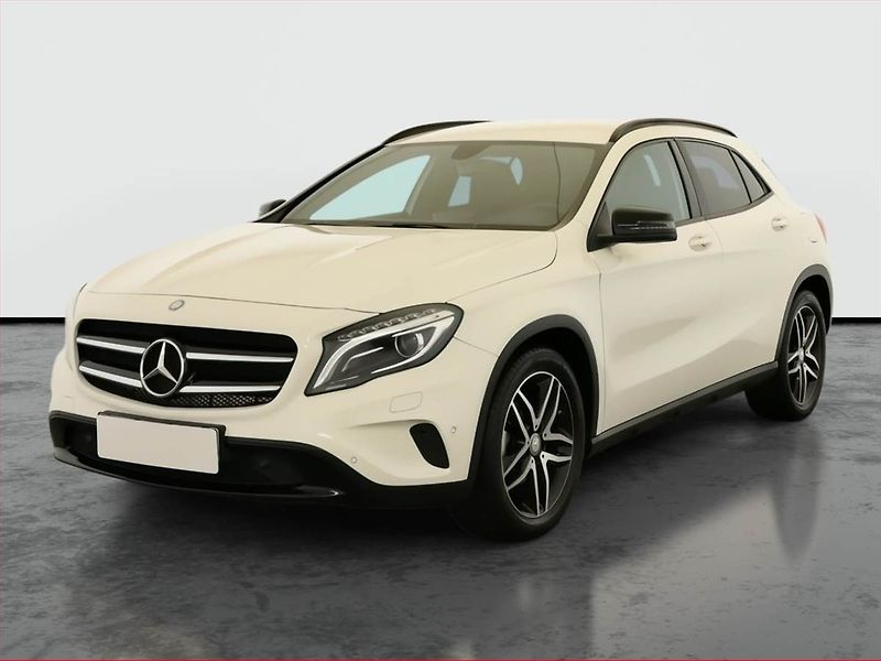 Mercedes-Benz GLA (2014) 200 CDI, 4X4, Automat - fotka 2 z 20