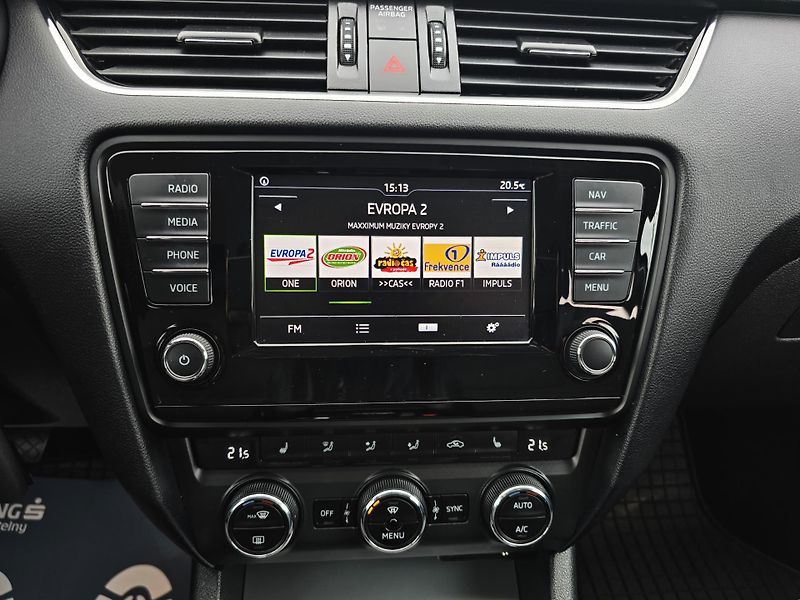 Škoda Octavia 1.4TSI 110KW Bi XENON NAVI 1Ma - fotka 24 z 30