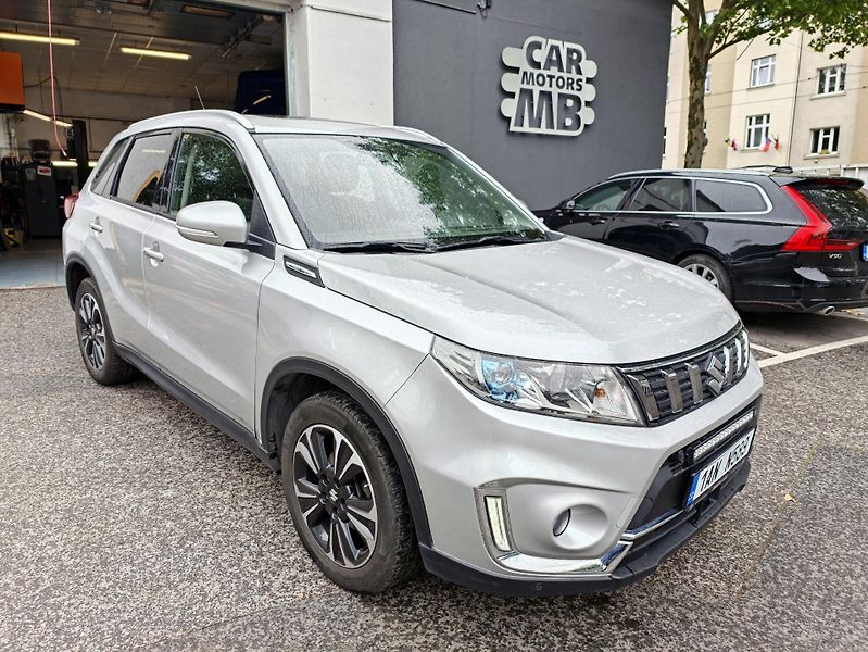 Suzuki Vitara 1,4T Aut. Elegance 4x4 - fotka 4 z 30