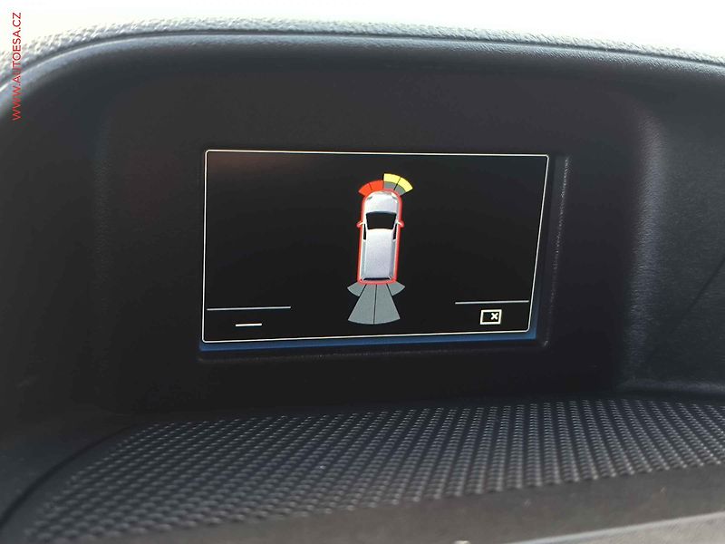 Ford Tourneo Custom (2016) 2.0TDCi, Trend, AC - fotka 13 z 20
