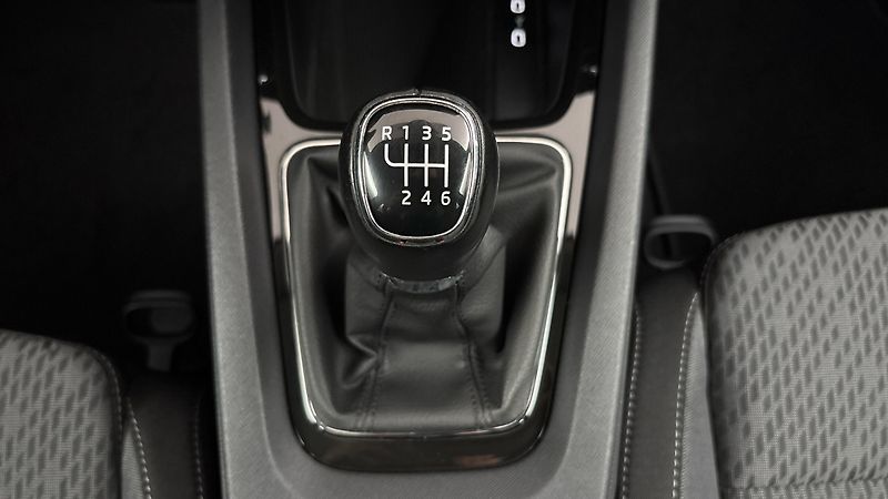 Škoda Octavia 2.0 TDI Style - fotka 23 z 27