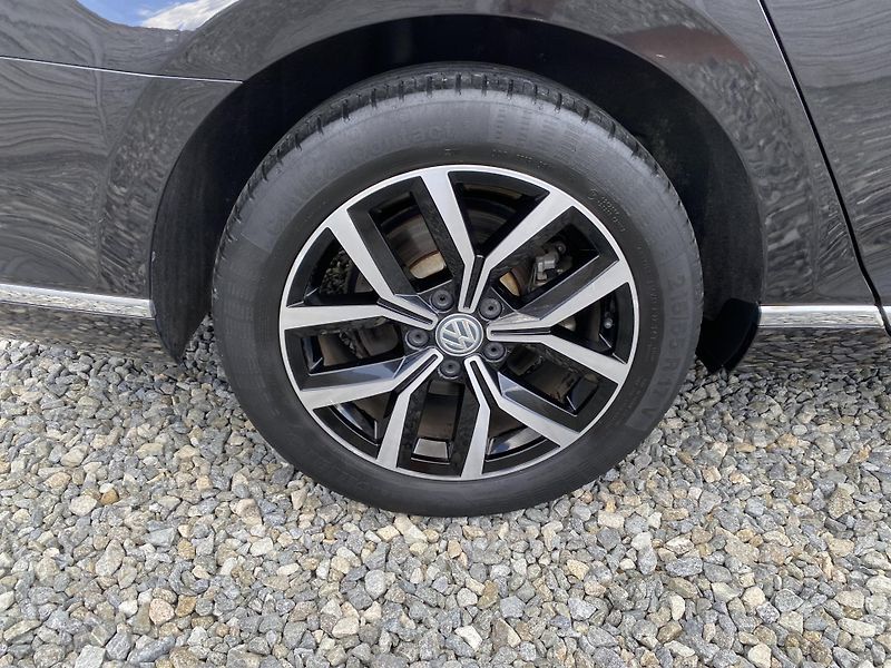 Volkswagen Passat 2.0TDi 150PS DSG 113000TKM!!!! - fotka 50 z 152