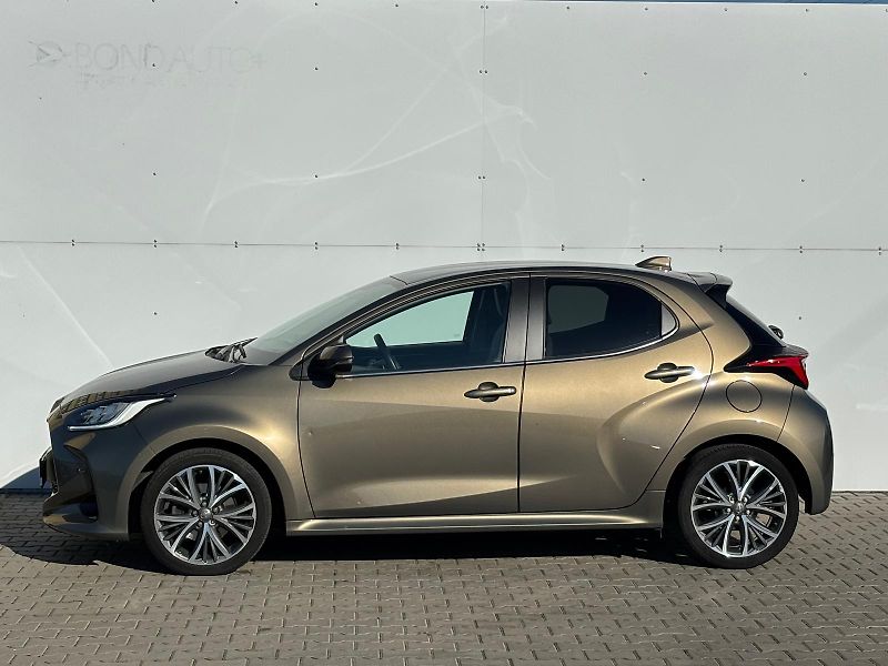 Toyota Yaris 1.5 Dynamic Force Executive AT - fotka 3 z 29