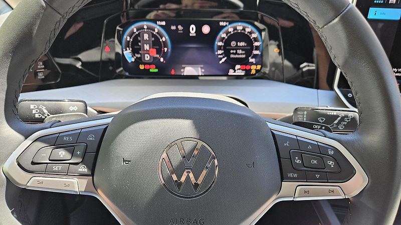 Volkswagen Golf Variant (2025) 1.5 eTSI 85kW Life DSG7 - fotka 19 z 34