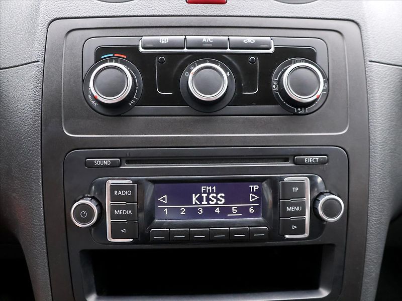 Volkswagen Caddy 2,0 TDI 4x4 Klima 5-Míst CZ - fotka 21 z 30
