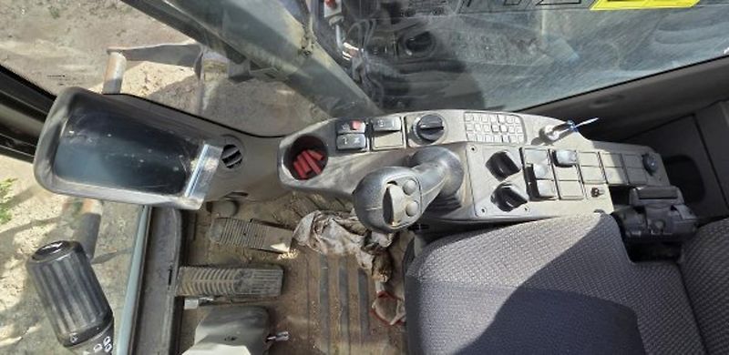 Volvo (2014) EW140D bagr 17t vývody 4lopaty - fotka 11 z 11