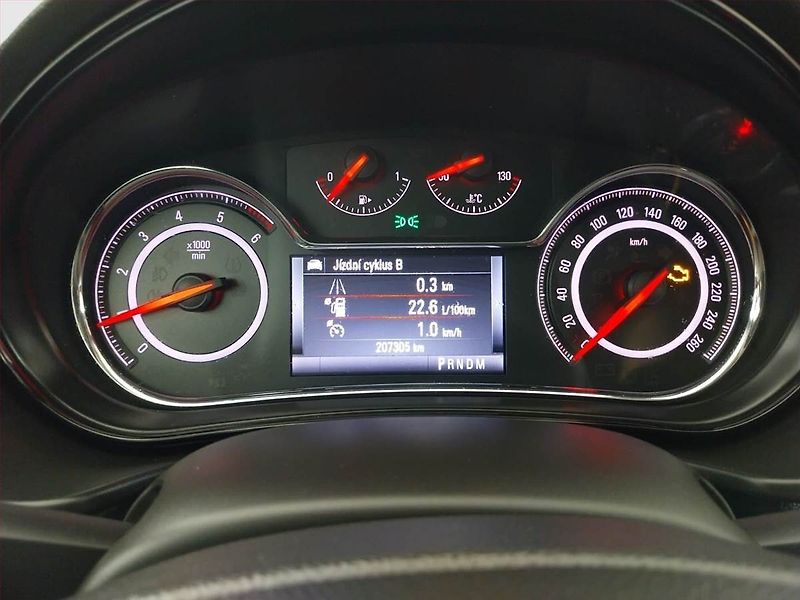 Opel Insignia (2014) 2.0 CDTI, Automat, Serv.kniha - fotka 10 z 15