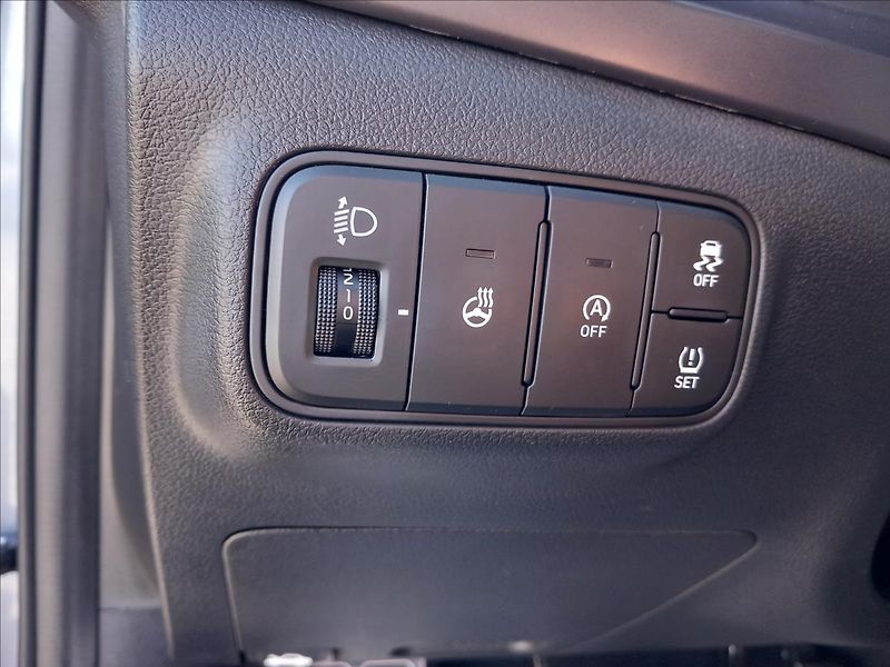 Hyundai Bayon 1,2 l STYLE MT - fotka 13 z 21