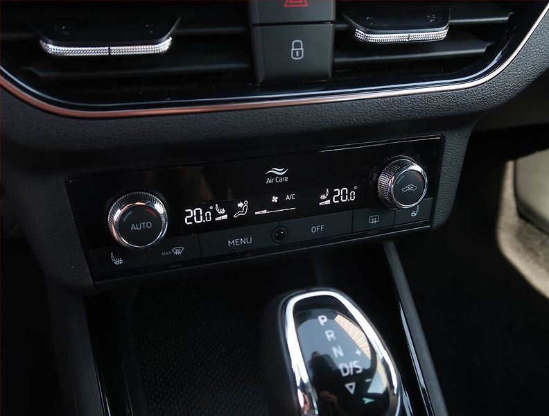 Škoda Scala (2022) Style Plus 1.0 TSI, Automat - fotka 16 z 22