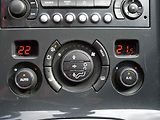 Peugeot 5008 (2010) 2.0 HDi 7míst, ČR, Panor. TZ - náhled 16