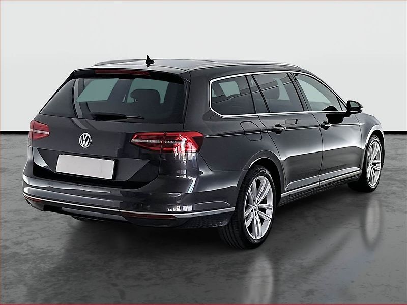 Volkswagen Passat (2018) 2.0 TDI, Automat, Serv.kniha - fotka 5 z 19