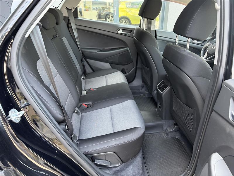 Hyundai Tucson 1,6 GDI Trikolor - fotka 12 z 17
