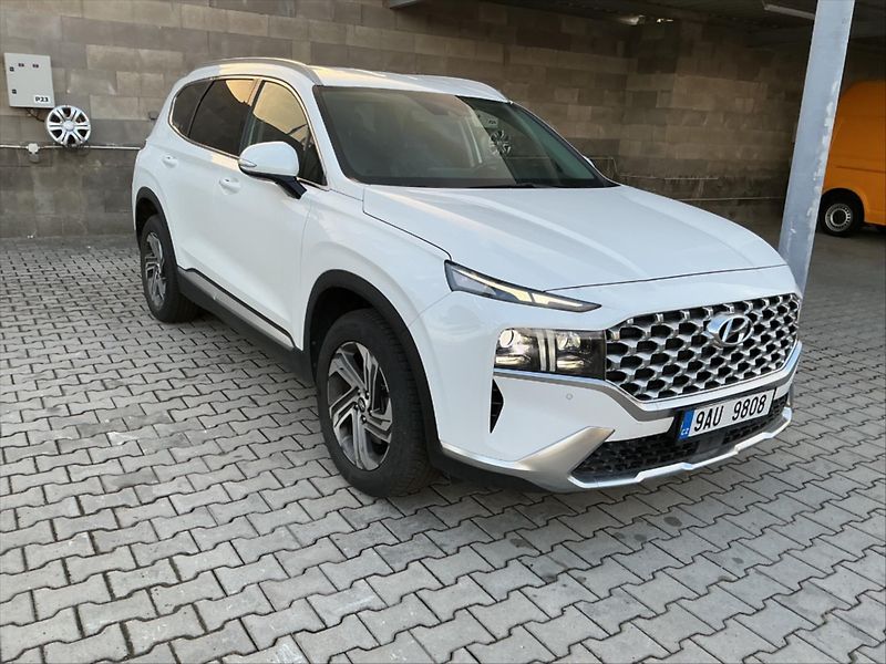 Hyundai Santa Fe 2,2 142kW TCI-NEW R LED CZ - fotka 4 z 26
