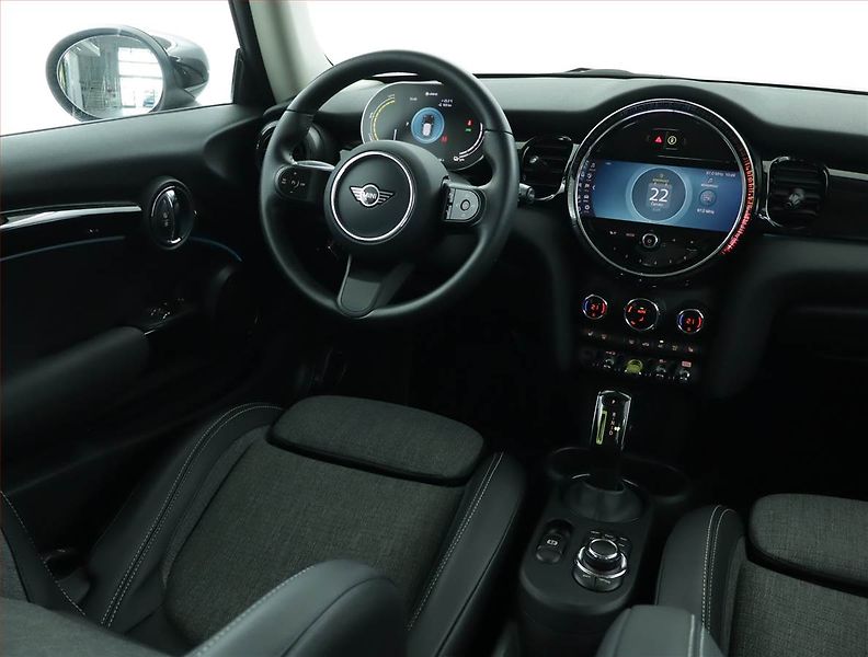 Mini Ostatní (2023) Cooper SE 32 kWh, SoH 97% - fotka 7 z 17