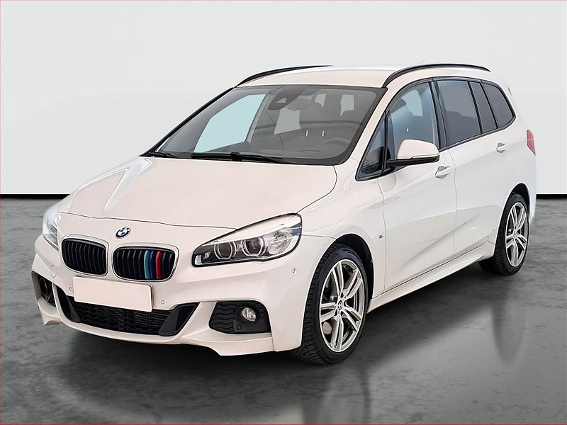 BMW Řada 2 (2017) M Sport 220i Gran Tourer - fotka 2 z 27
