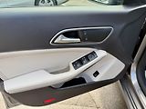 Mercedes-Benz CLA 180 SB aut. - náhled 10