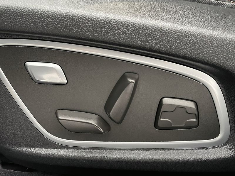 Renault Koleos (2023) INITIALE PARIS Blue 2,0dCi 190 - fotka 18 z 23
