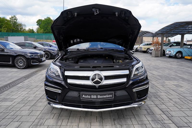 Mercedes-Benz GL 350d/4Matic/AMG/ČR/DPH - fotka 9 z 47