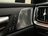 Volvo V60 (2026) B4 PLUS DARK AUT - náhled 23