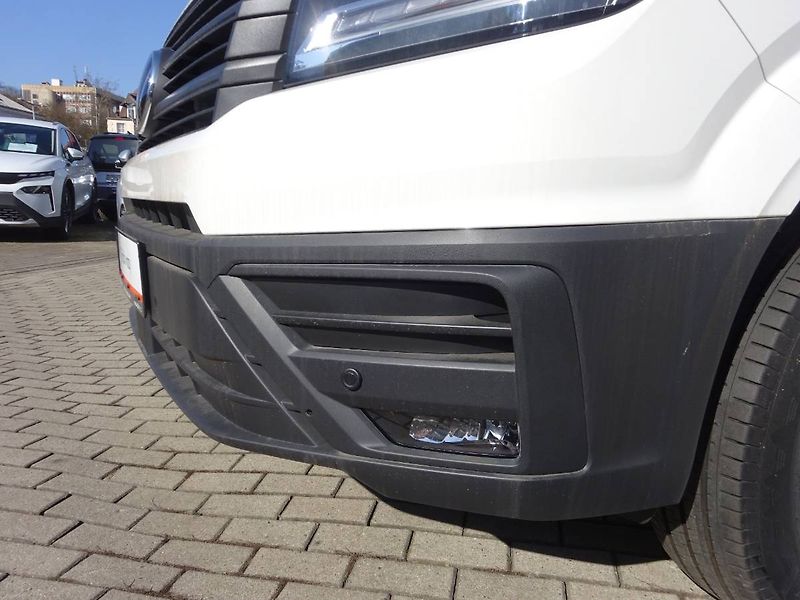 Volkswagen Crafter (2025) skříň 35 103kW 6G FWD DR - fotka 27 z 29