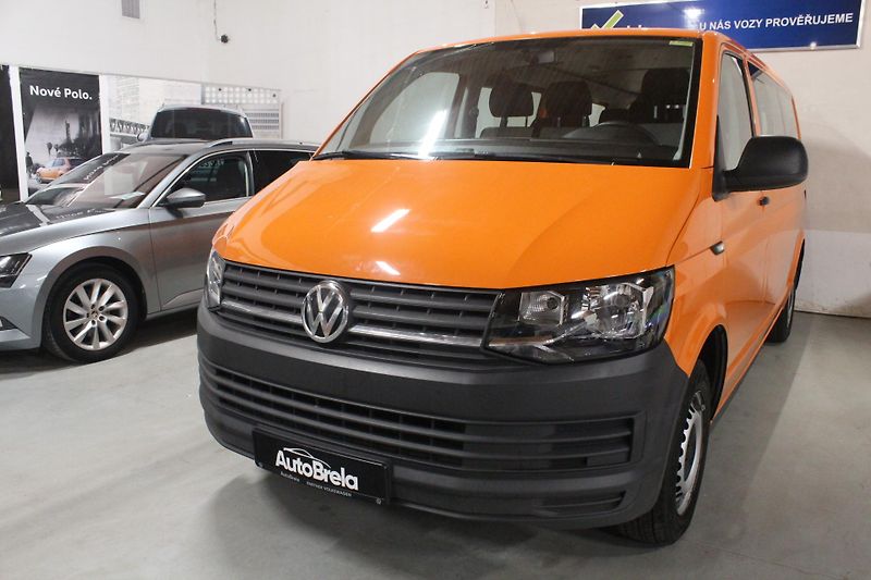 Volkswagen Transporter (2018) T6 2.0 Klima 9Míst - fotka 5 z 20