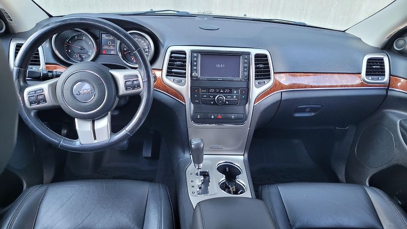 Jeep Grand Cherokee 3,0 CRDI 4x4 - fotka 16 z 21