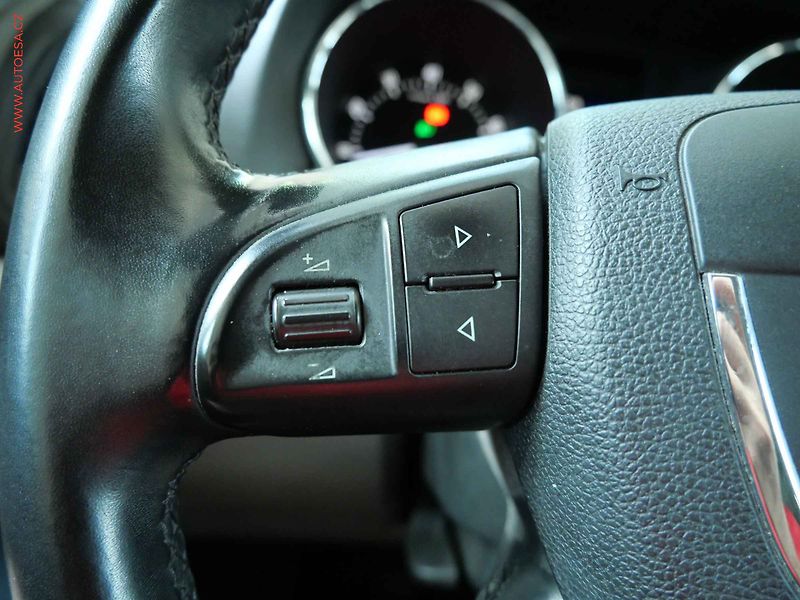 Škoda Yeti (2012) 1.4TSI, Ambiente - fotka 16 z 21