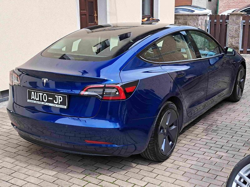 Tesla Model 3 RWD SOH-94%  LED ACC  PDC NAVI - fotka 3 z 17