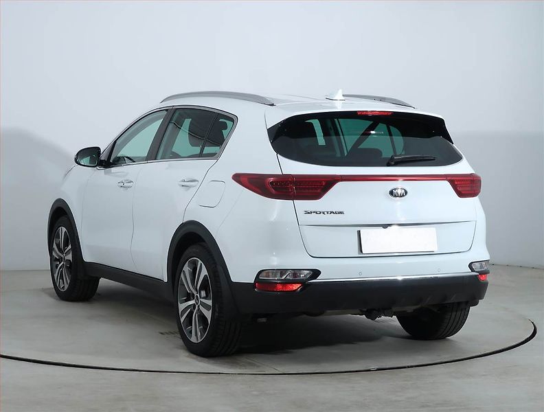 Kia Sportage (2019) 1.6 T-GDI - fotka 4 z 24