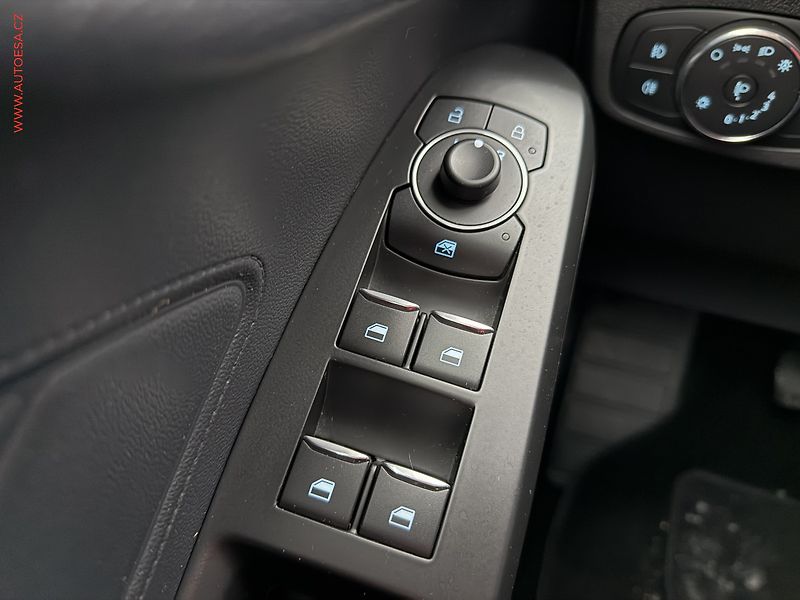 Ford Focus (2022) 1.0 EB, ČR, Trend, LED - fotka 11 z 17