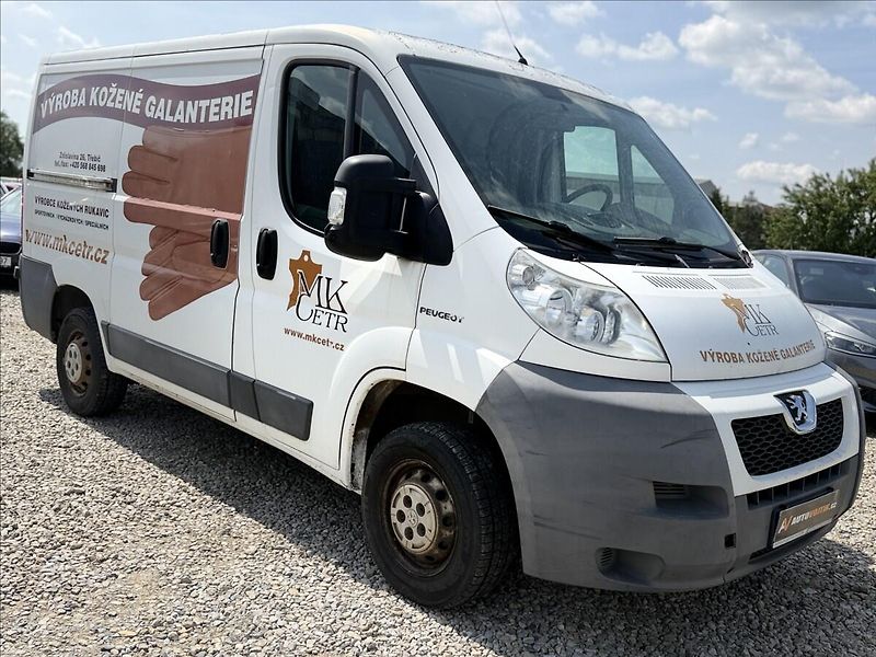 Peugeot Boxer 2,2 184tKm PO SERVISE - fotka 3 z 22