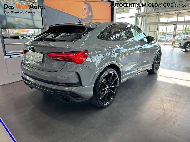 Audi RS Q3 (2021) SPORTBACK 2.5 TFSI - fotka 2 z 26