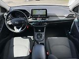 Hyundai i30 1,5 T-GDI DCT Family Smart NAV - náhled 4