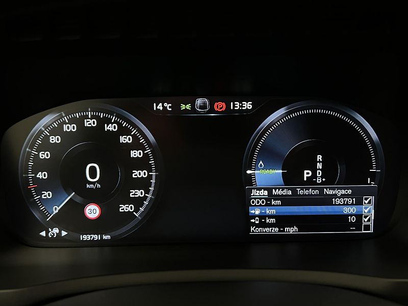 Volvo XC90 T8 AWD INSCRIPTION RECHARGE CZ - fotka 24 z 47