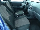 Hyundai Accent (2011) 1.4i, nová STK, dobrý stav - náhled 9