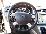 Ford Kuga (2011) 2.0 TDCi, AC, navi, park - náhled 17