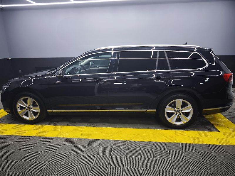 Volkswagen Passat Variant (2022) 2.0TDI 1. Majitel, DSG - fotka 17 z 35