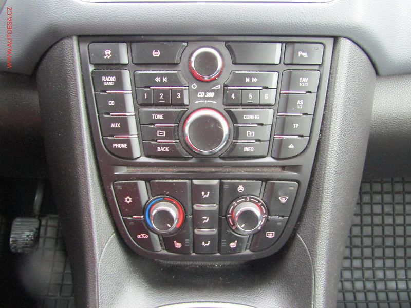 Opel Meriva (2011) 1.4T, AC, temp, park.asist - fotka 14 z 16