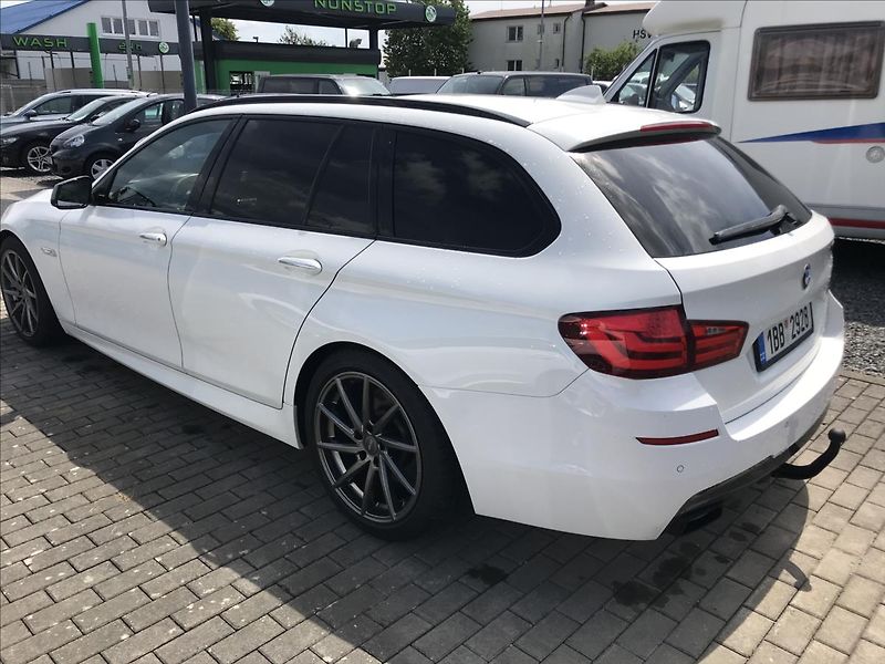 BMW Řada 5 3,0 - fotka 6 z 14