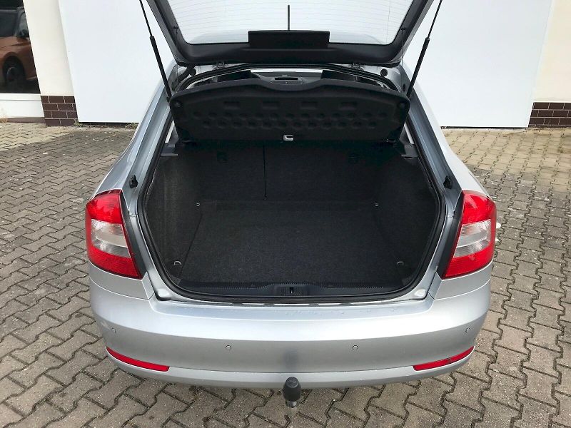 Škoda Octavia (2011) CLASSIC  1,2 TSI - fotka 19 z 21