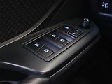 Toyota C-HR (2019) Style 1.8 Hybrid, Automat - náhled 17