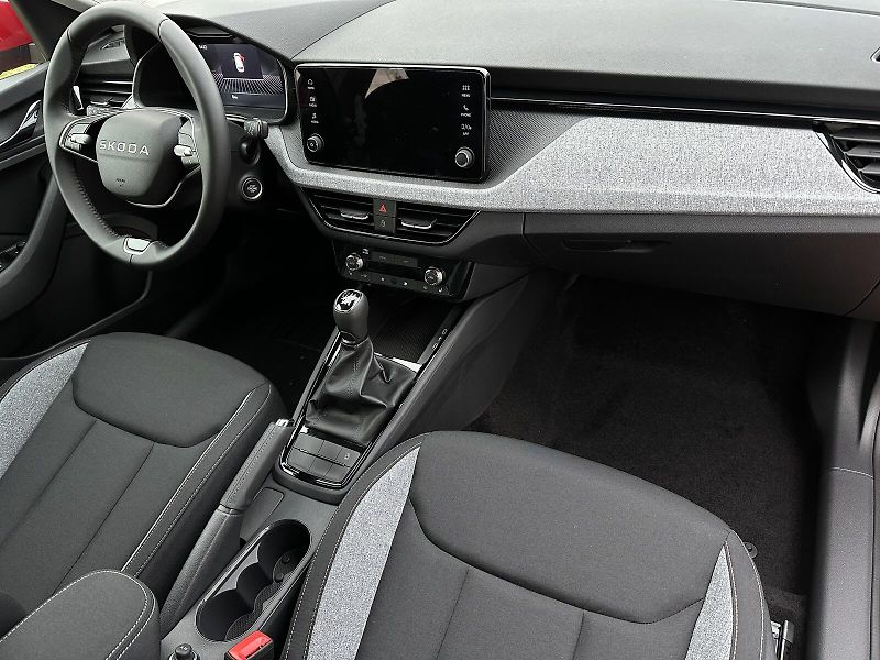 Škoda Kamiq 1.0TSi 116PS LED V.Cockpit 2Z. - fotka 28 z 30