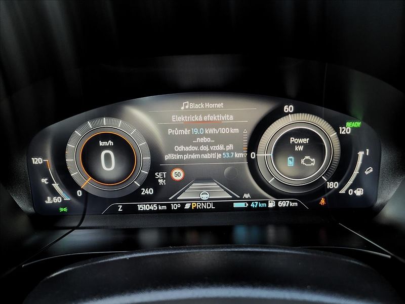 Ford Kuga 2,5 PHEV,165KW,ST-LINE,led,kůž - fotka 24 z 50