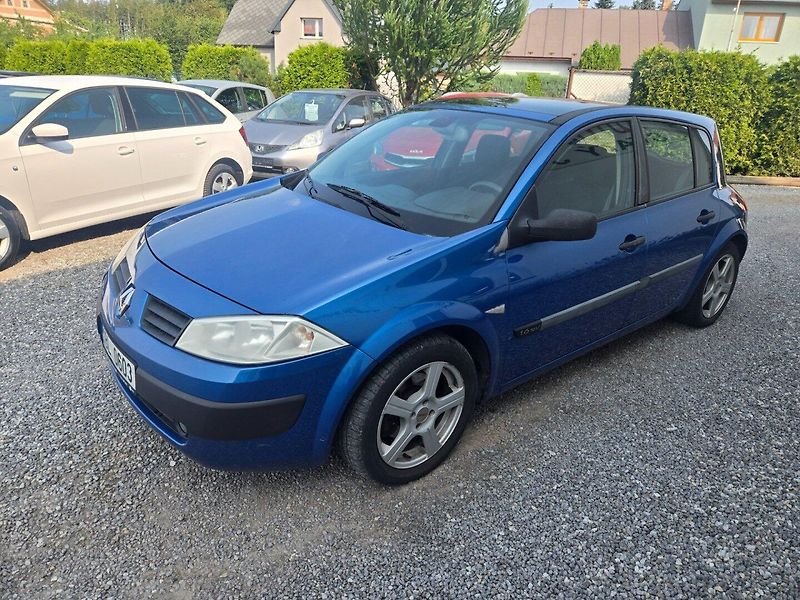 Renault Mégane (2016) 1.6 i 16V - fotka 6 z 17