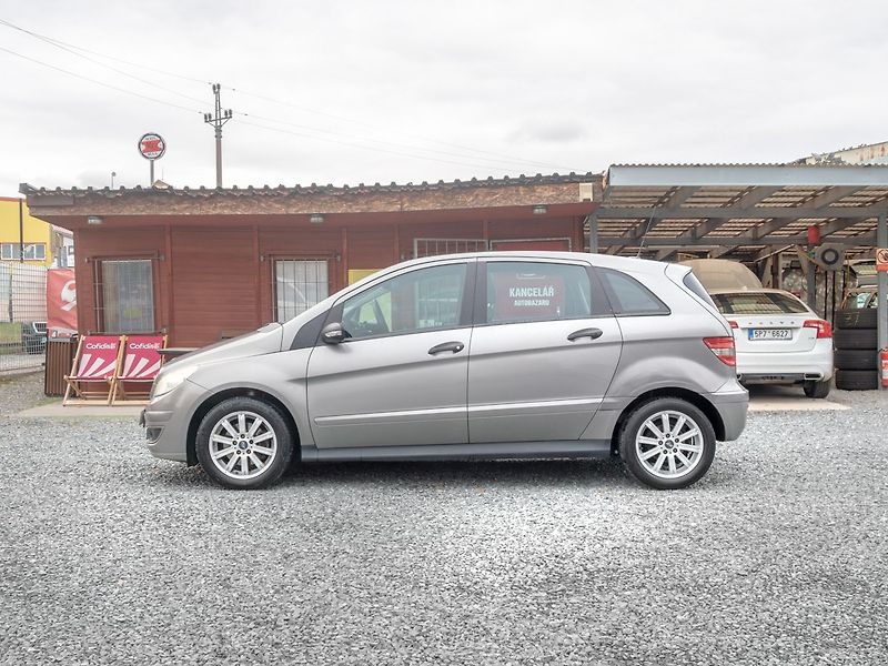 Mercedes-Benz Třídy B (2008) 200 100KW – 2x KOLA - fotka 8 z 33