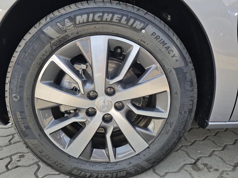 Toyota ProAce Verso (2025) 2.0D-8 A/T - L2 FAMILY 8S - fotka 14 z 18