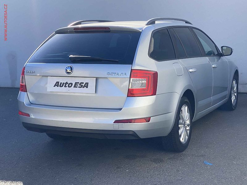 Škoda Octavia (2016) 1.6TDi, ČR, AC, výhřev sed - fotografie inzerátu