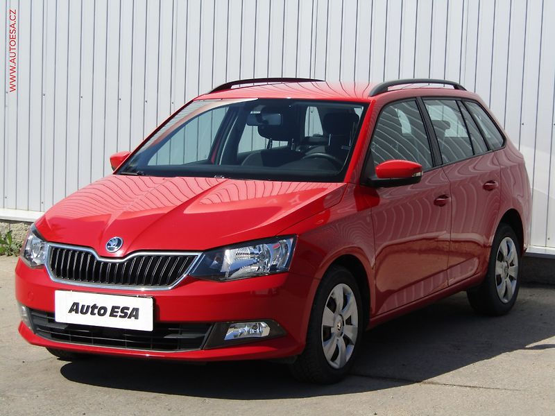 Škoda Fabia (2015) 1.2 TSi, 1.maj,ČR, Ambition - fotka 3 z 15